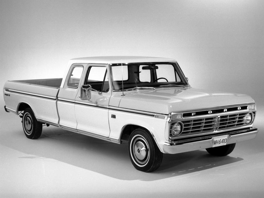  Ford F-100 Ranger XLT Super Cab 1974 года  (фото 1 из 2)